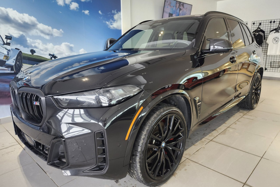 2025 BMW X5 - Image 1