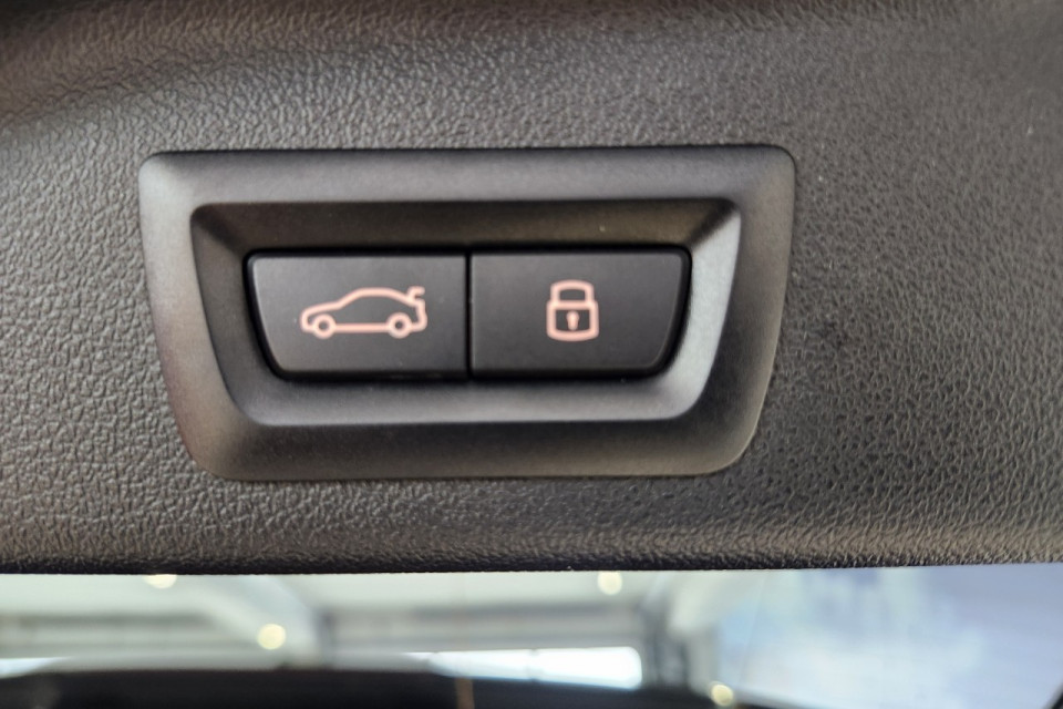 2025 BMW X5 - Image 7