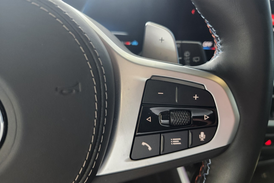 2025 BMW X5 - Image 17