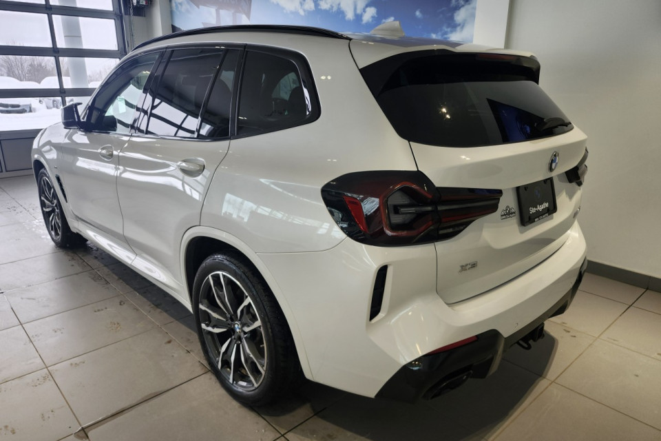 2023 BMW X3 - Image 4