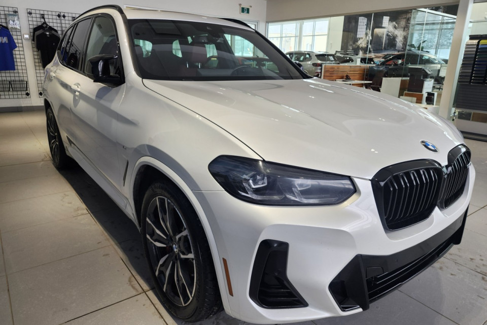 2023 BMW X3 - Image 9
