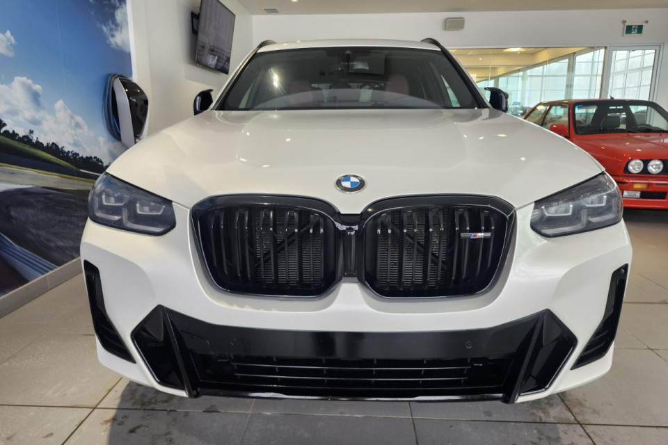2023 BMW X3 - Image 10