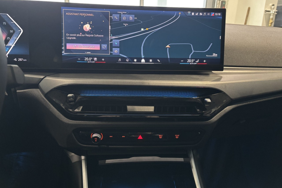 2025 BMW i4 - Image 16