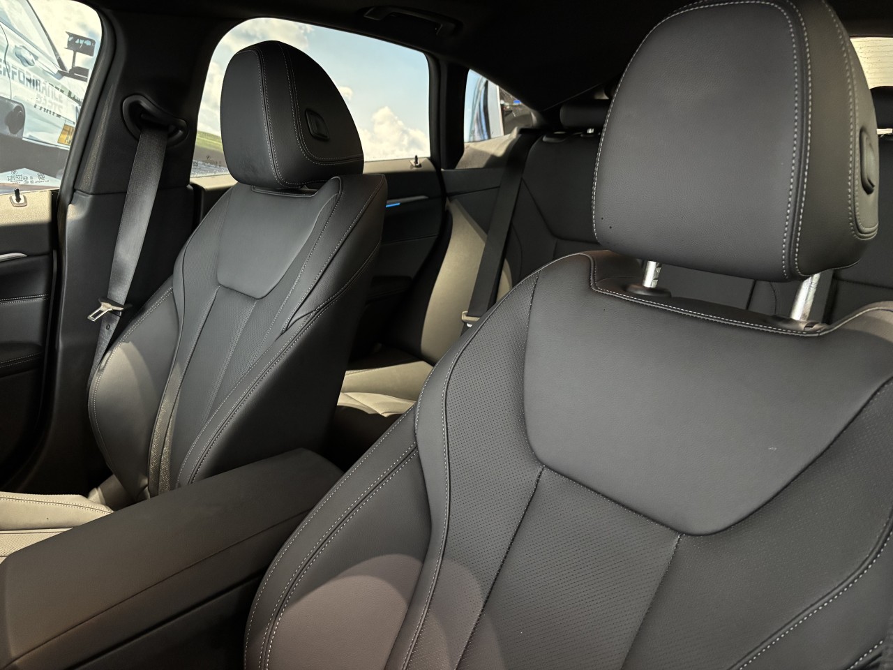 2025 BMW i4 - Image 20