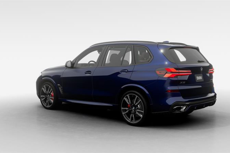 2026 BMW X5 - Image 2