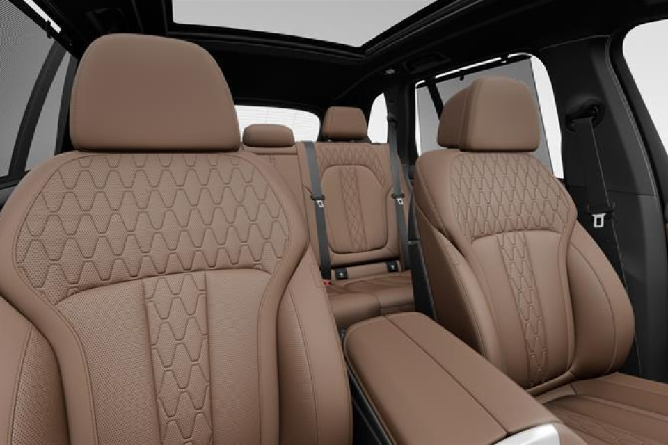 2026 BMW X5 - Image 11