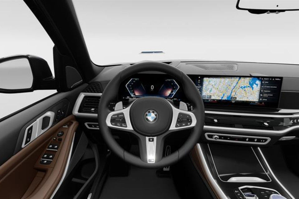2026 BMW X5 - Image 13