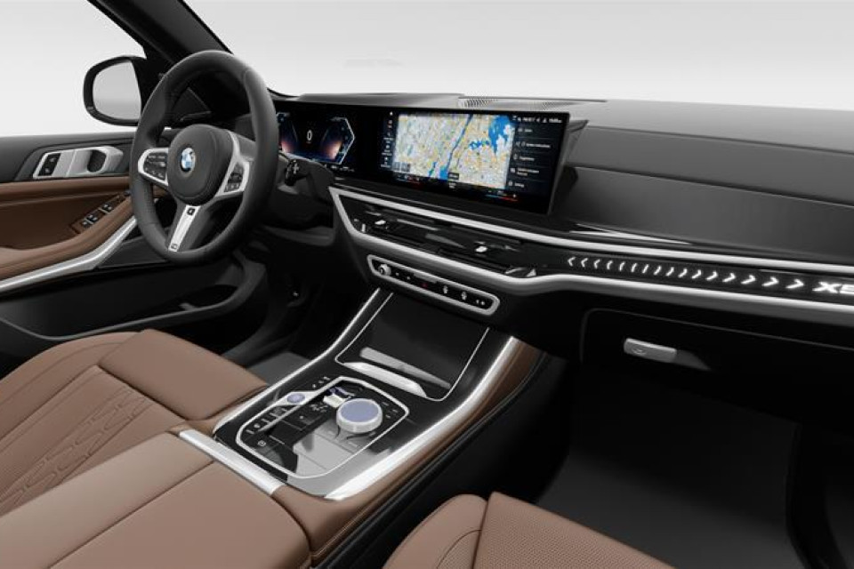 2026 BMW X5 - Image 14