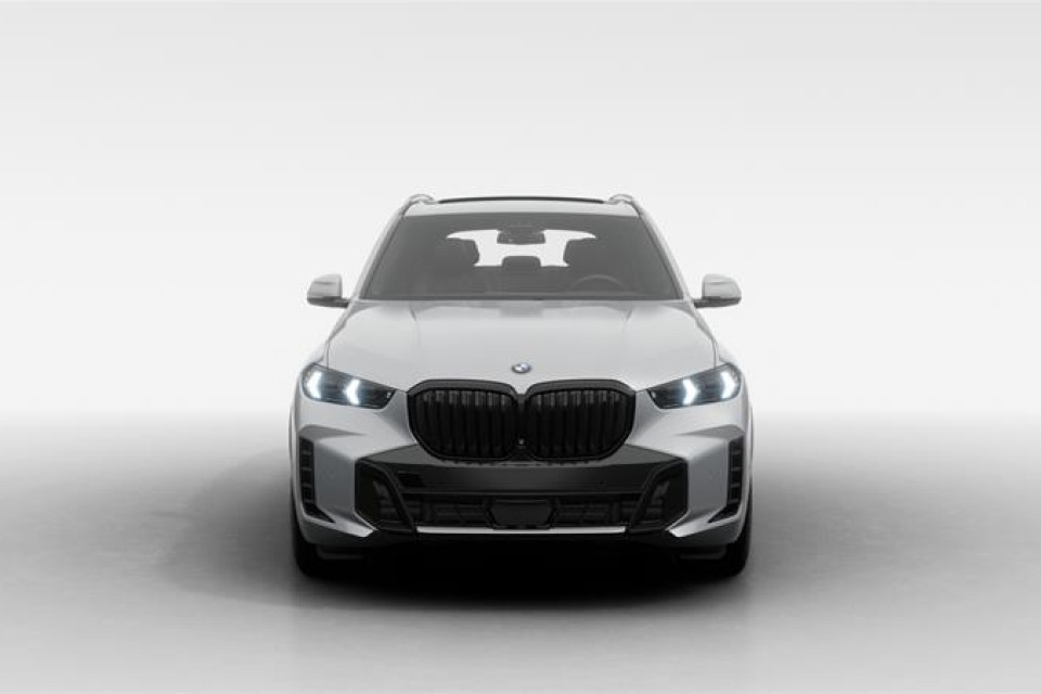 2026 BMW X5 - Image 3