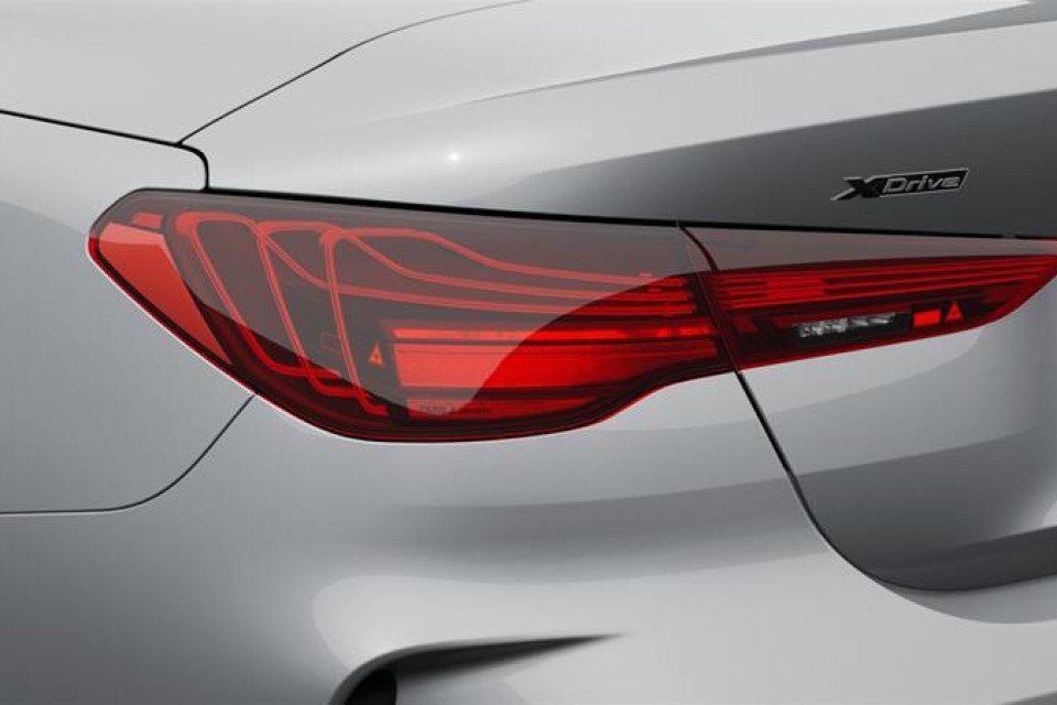 2026 BMW 4 Series - Image 7