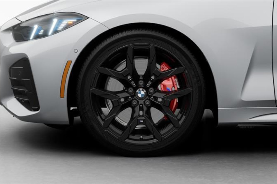 2026 BMW 4 Series - Image 8