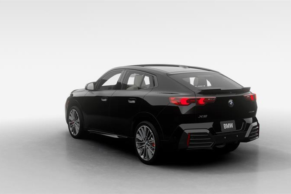 2026 BMW X2 - Image 2