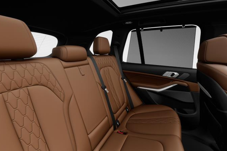 2026 BMW X5 - Image 12