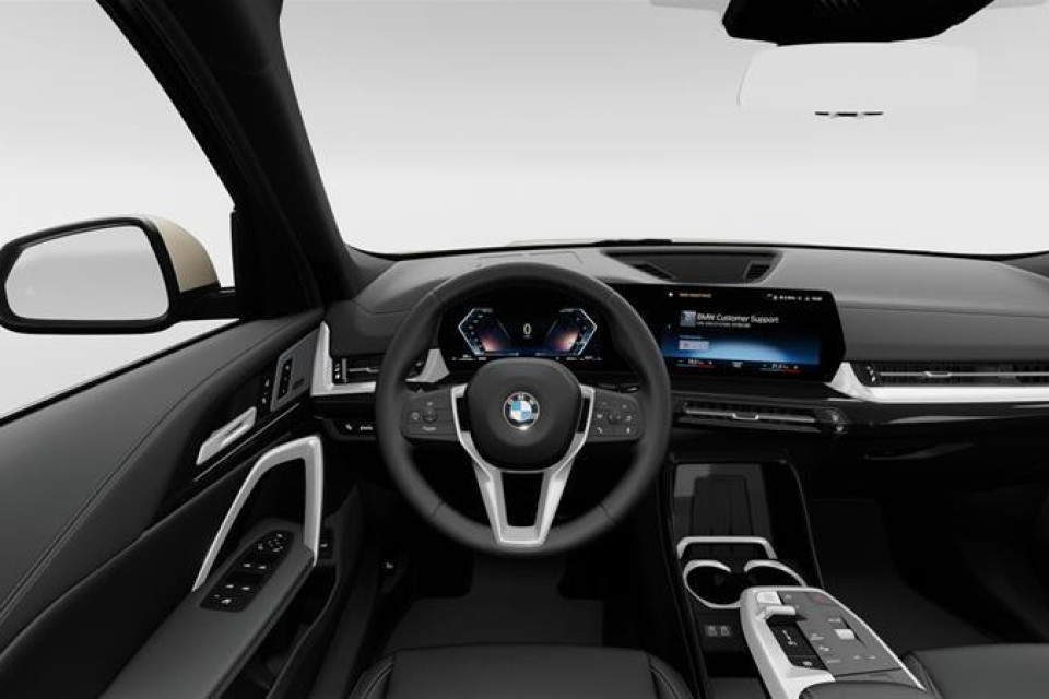 2026 BMW X1 - Image 13