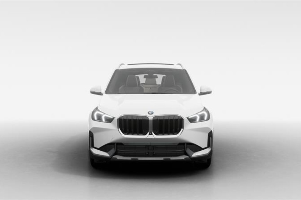 2026 BMW X1 - Image 3
