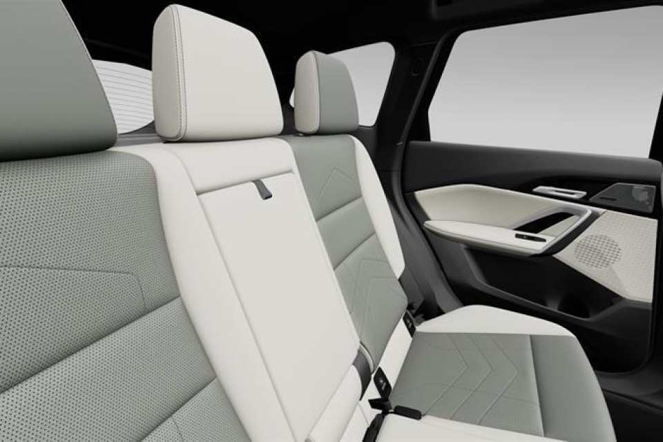 2026 BMW X1 - Image 14