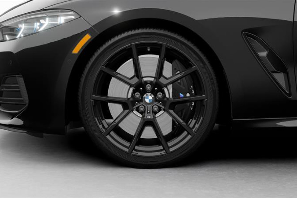 2026 BMW 8 Series - Image 7