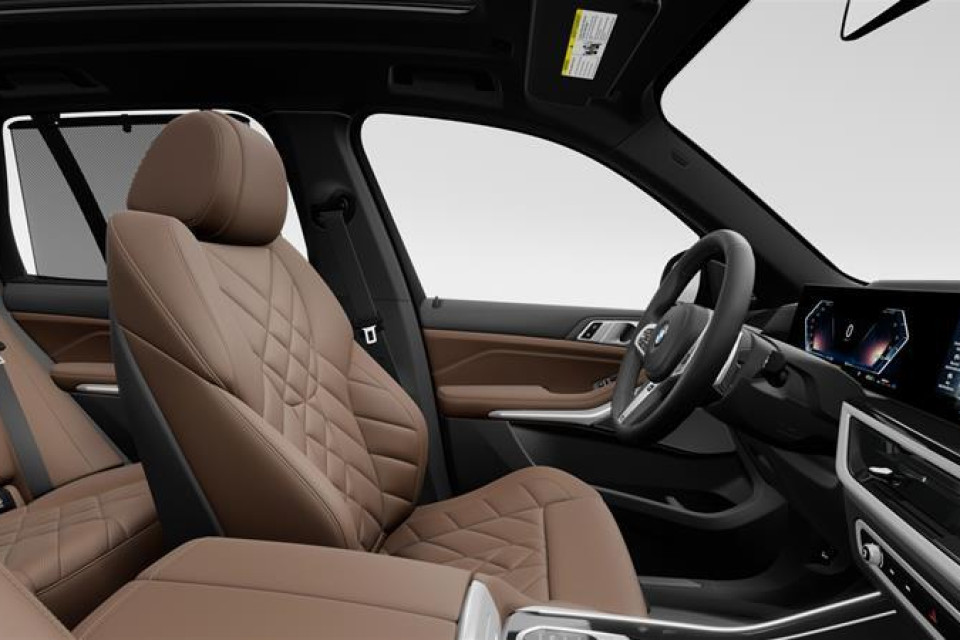 2026 BMW X5 - Image 14