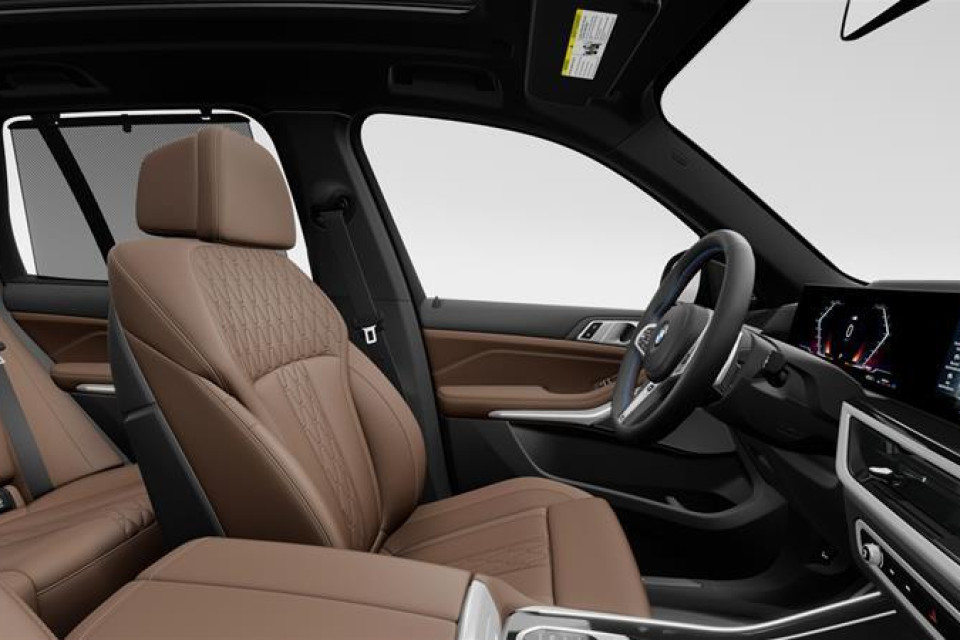 2026 BMW X5 - Image 13