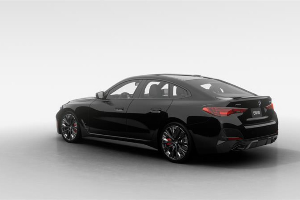 2026 BMW 4 Series - Image 9