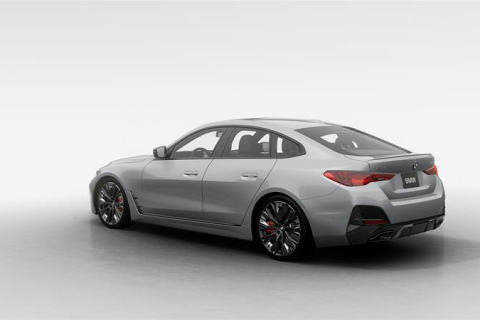 2026 BMW 4 Series - Image 2