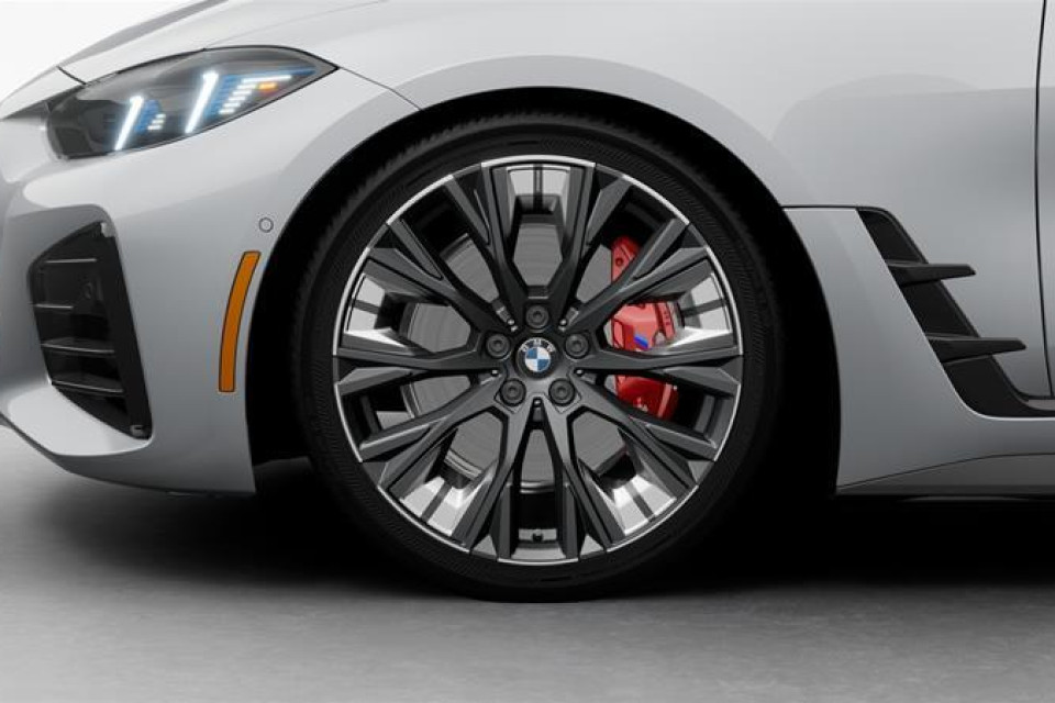 2026 BMW 4 Series - Image 7