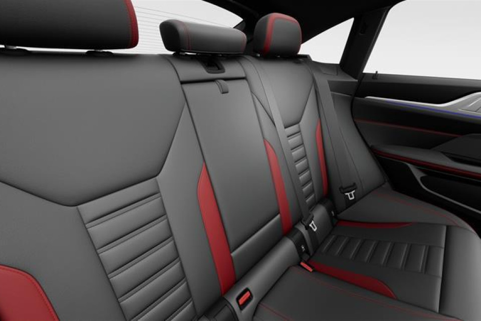 2026 BMW 4 Series - Image 11