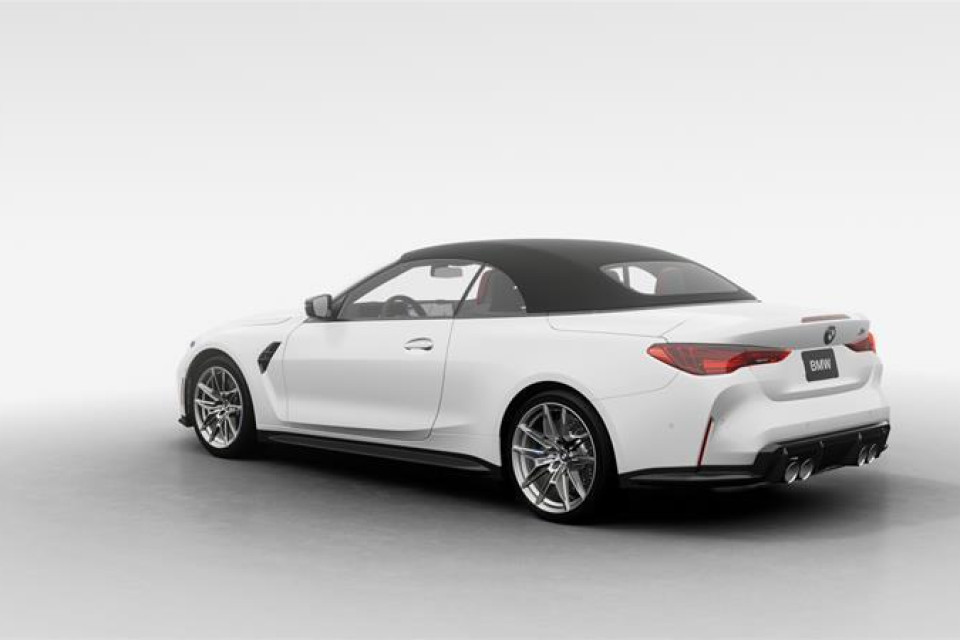 2026 BMW M4 - Image 2