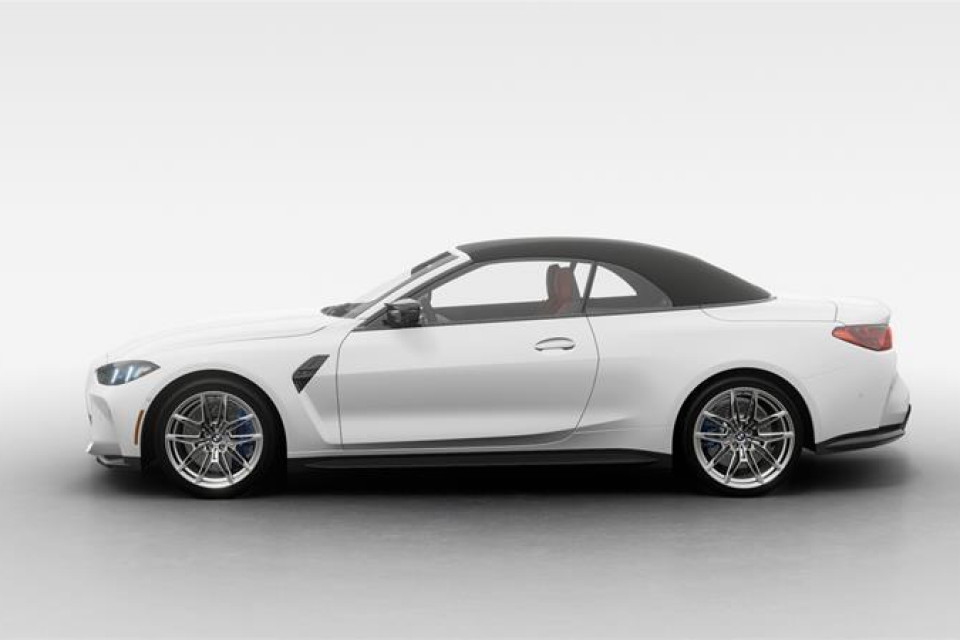 2026 BMW M4 - Image 4