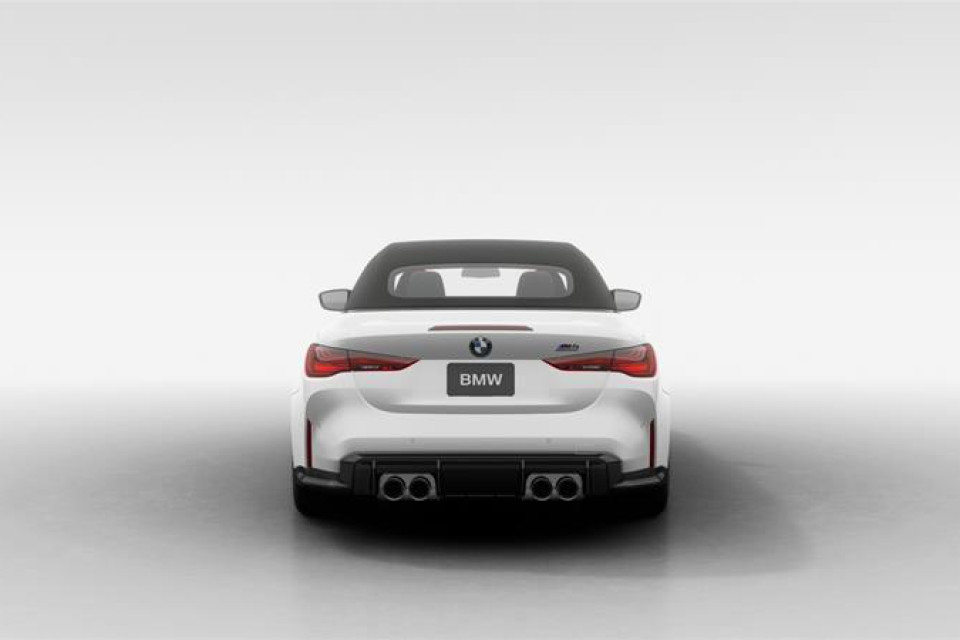 2026 BMW M4 - Image 10