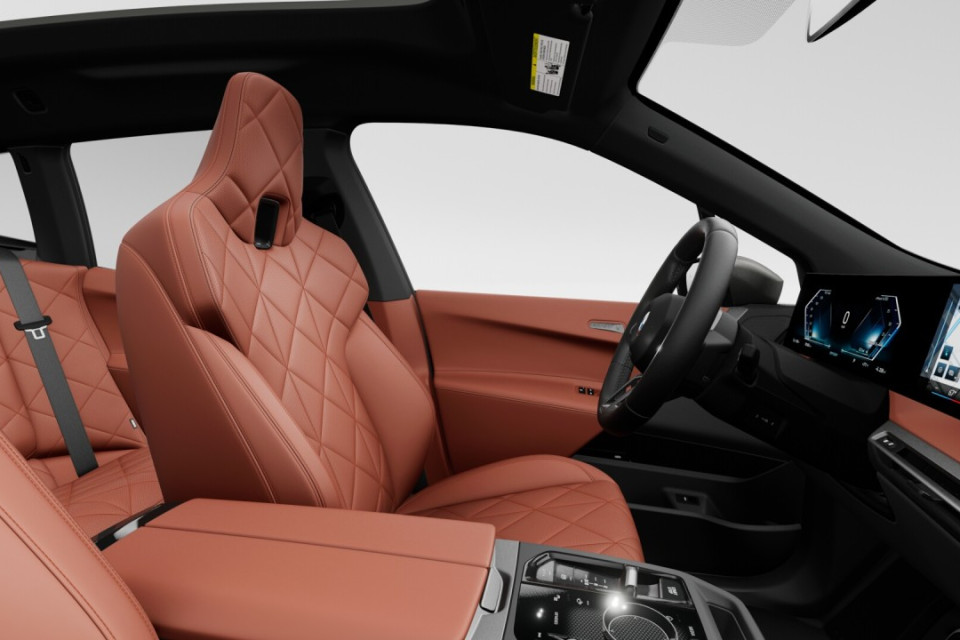 2026 BMW iX - Image 2