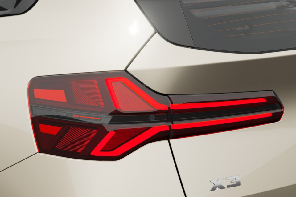 2026 BMW X3 - Image 8