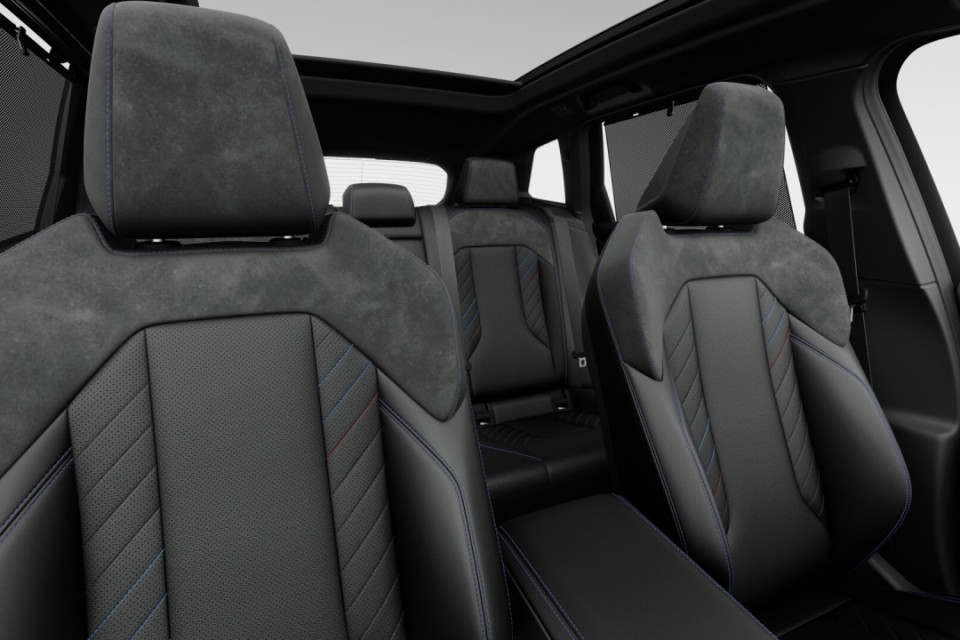 2026 BMW X3 - Image 11