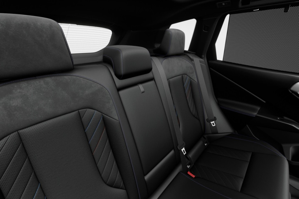 2026 BMW X3 - Image 12