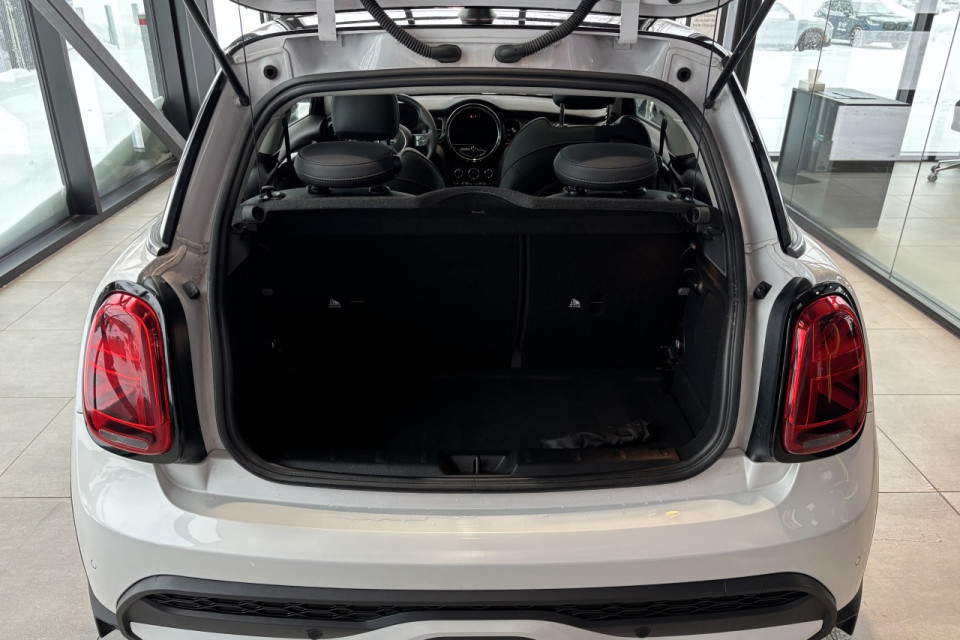2024 Mini Cooper - Image 6