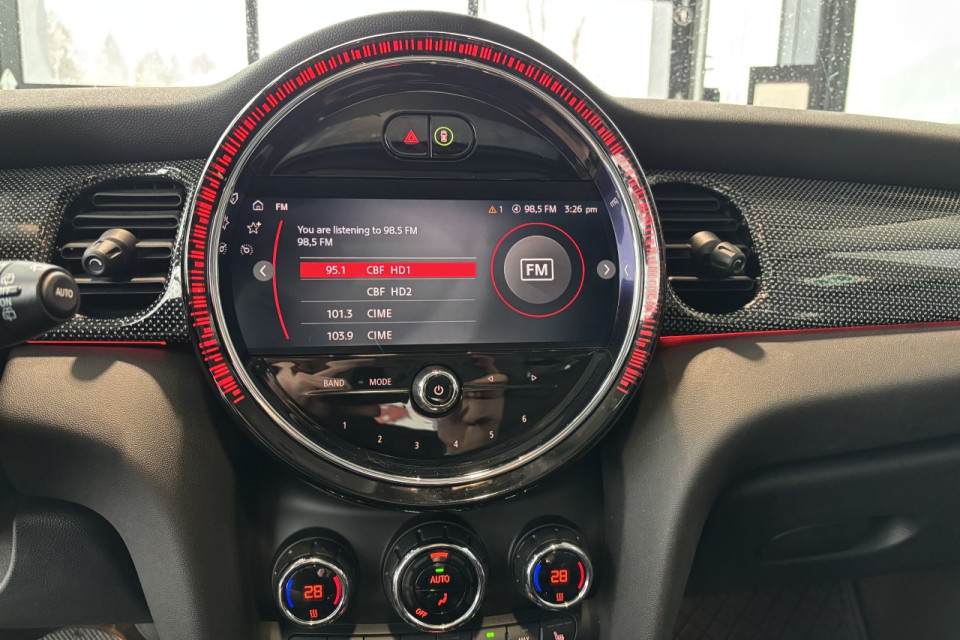 2024 Mini Cooper - Image 18