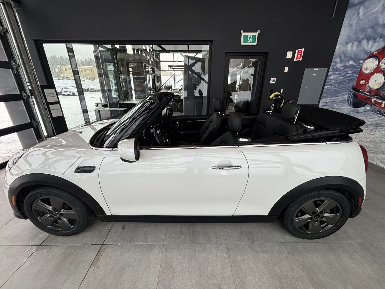 2024 Mini Cooper - Image 2