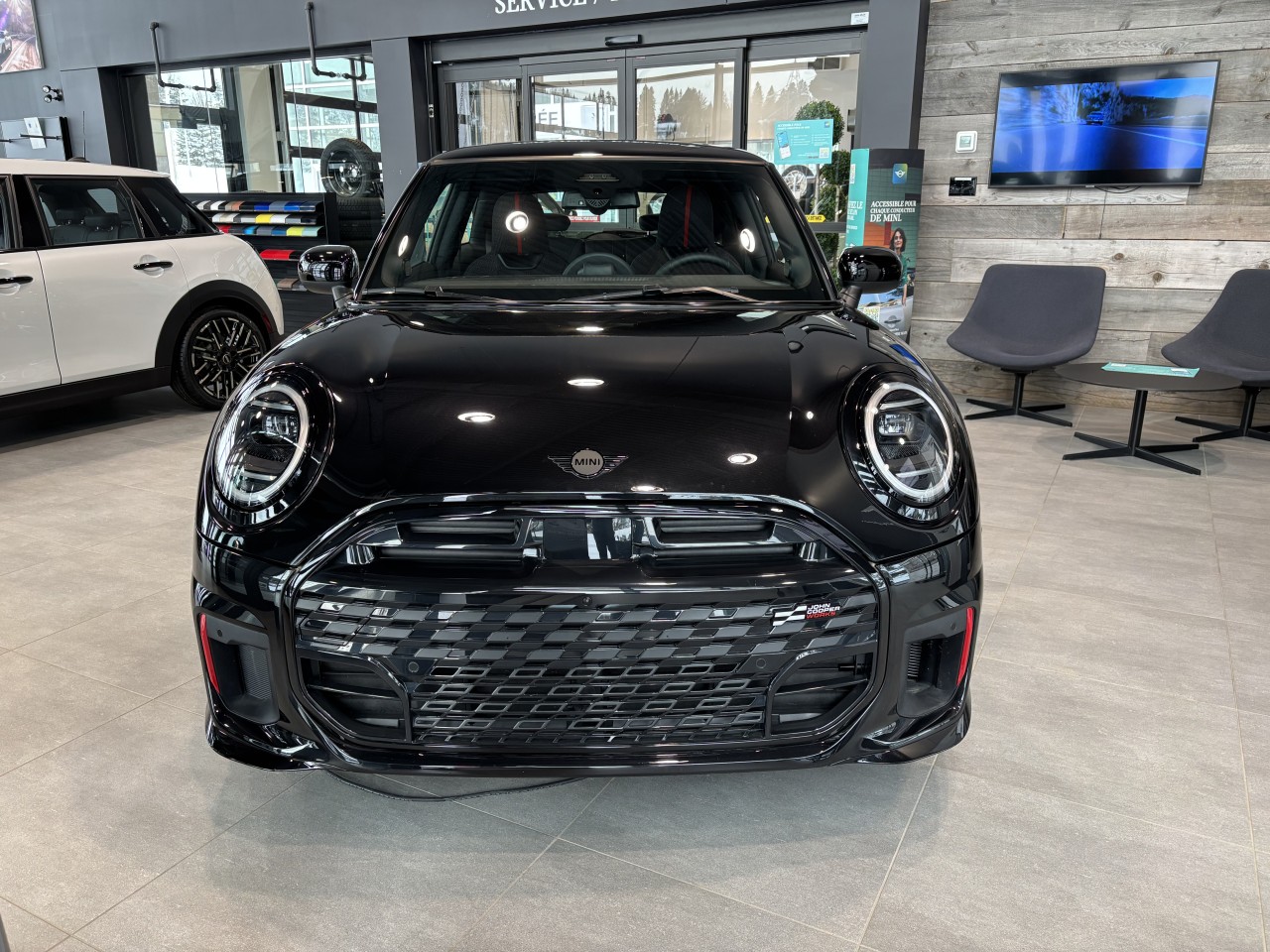 2025 MINI John Cooper Works - Image 9
