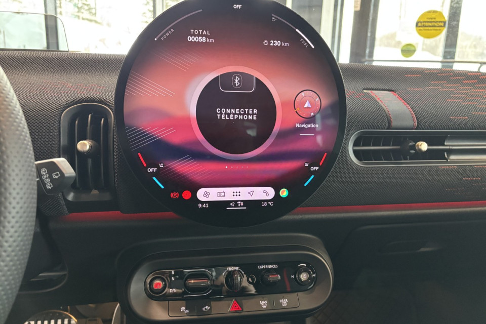 2025 MINI John Cooper Works - Image 18