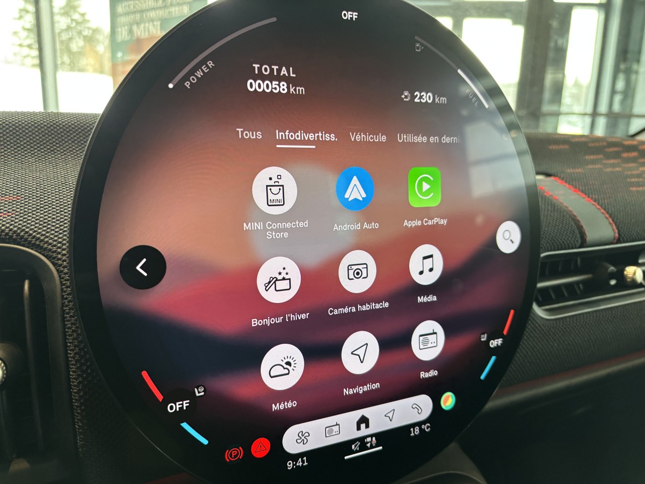 2025 MINI John Cooper Works - Image 20