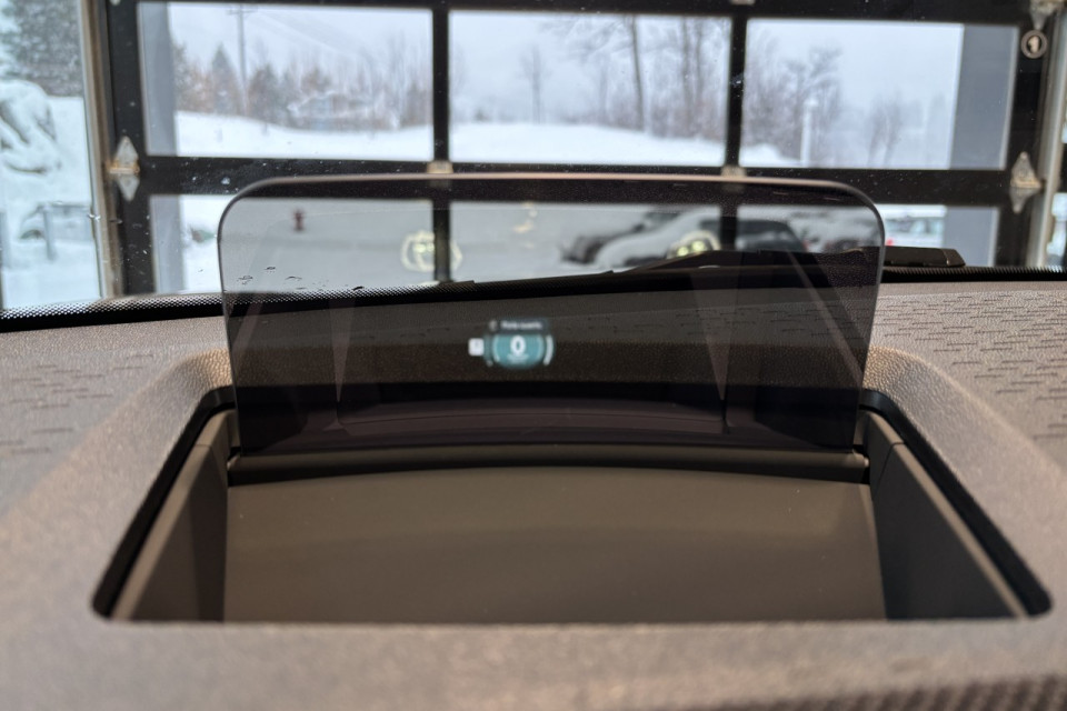 2025 MINI Countryman - Image 18