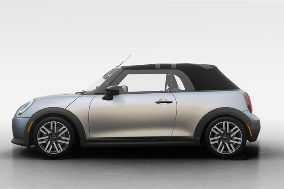 2026 MINI Convertible - Image 4