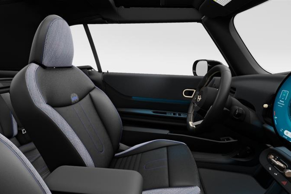 2026 MINI Convertible - Image 9