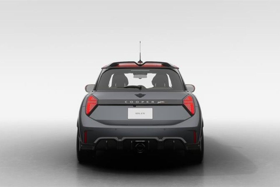 2026 MINI 3 Door - Image 10