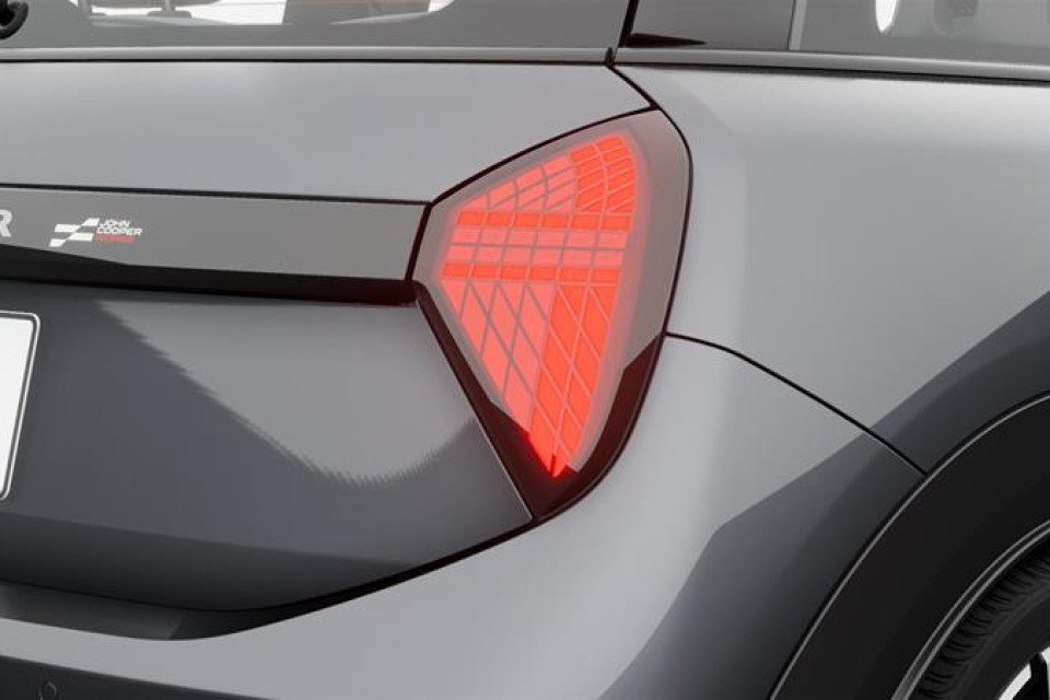 2026 MINI 3 Door - Image 12