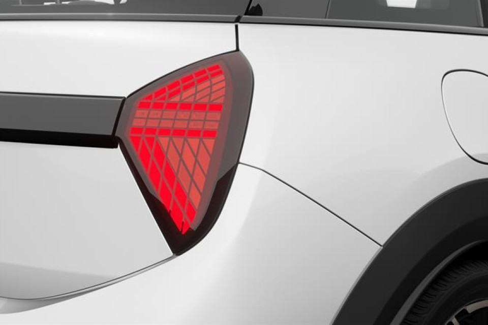 2026 MINI 5 Door - Image 8