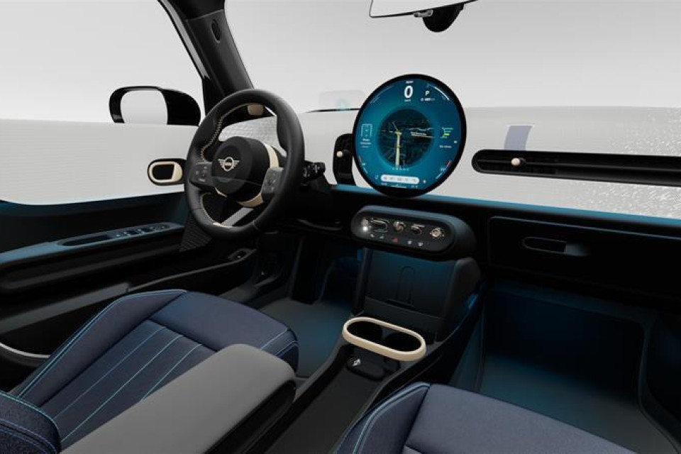 2026 MINI 5 Door - Image 14