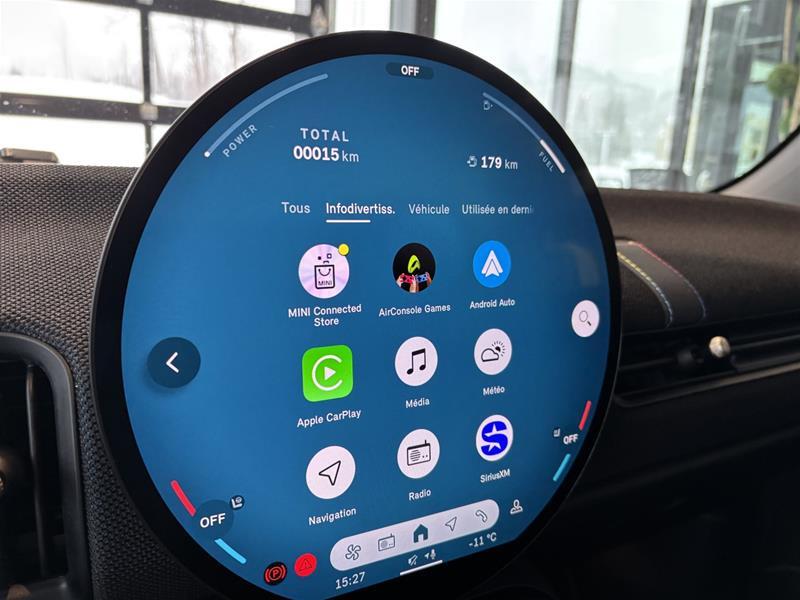 2026 MINI 3 Door - Image 2