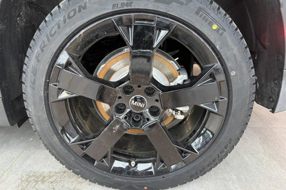 2026 MINI Countryman - Image 20