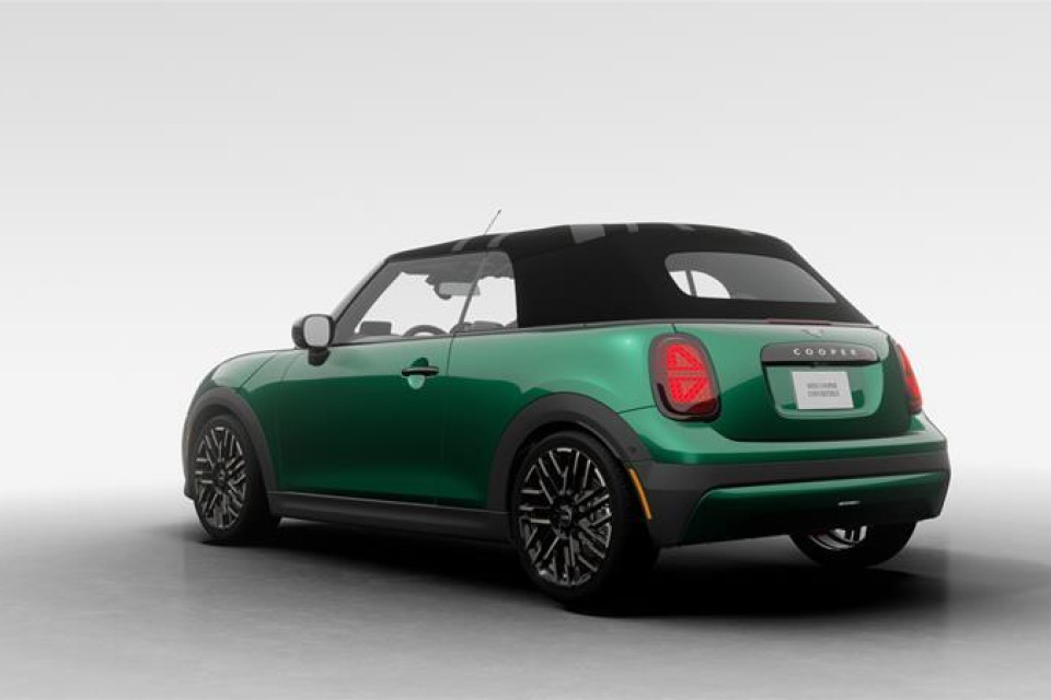 2026 MINI Convertible - Image 2